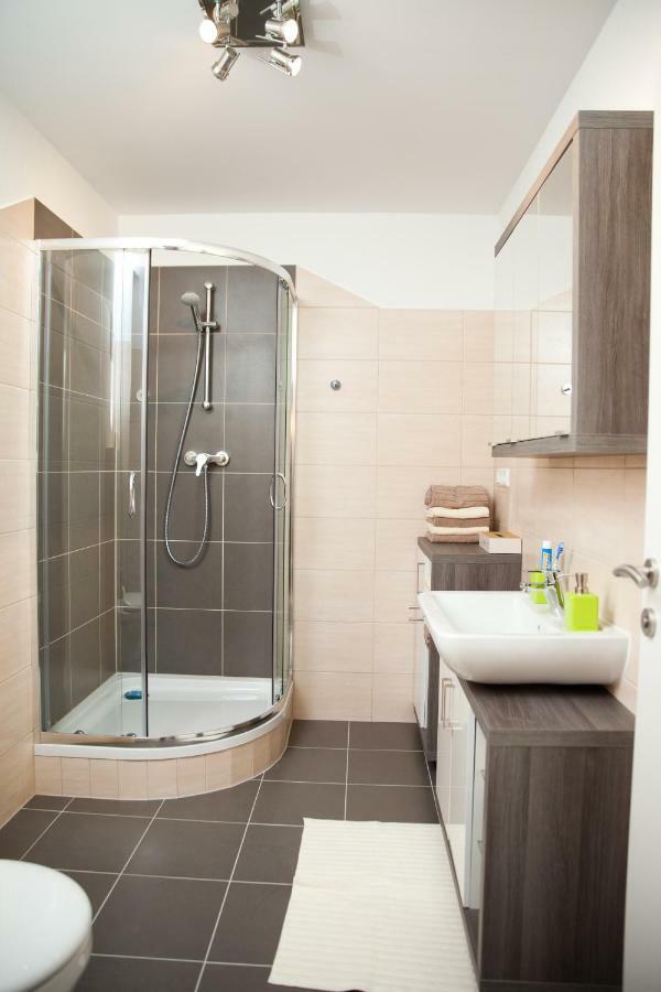 שטובנברג Haus Rosy Ferienwohnung מראה חיצוני תמונה